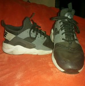 Nike Huaraches